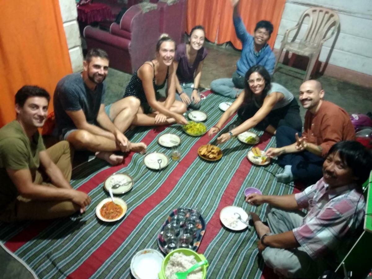 Mama Tia Family Homestay Rantepao Bagian luar foto